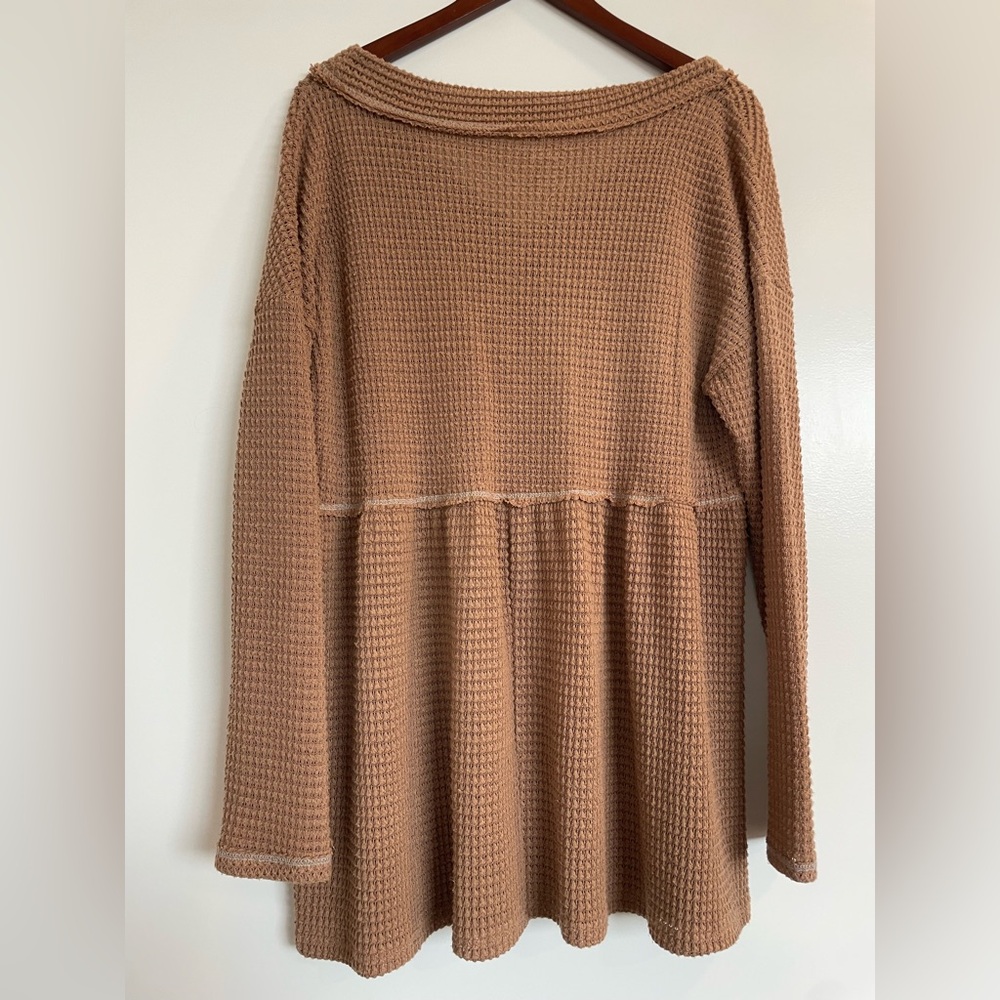 BiBi Textured Brown Knit Top - Picture 2 of 3